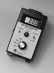 空気イオン測定器 AIC-3000