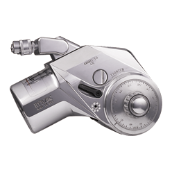 ソケット交換型油圧トルクレンチ AVANTI