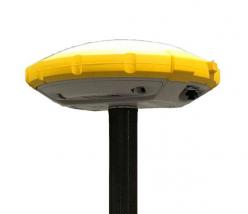 アンテナ一体型GNSS受信機 Trimble R4s