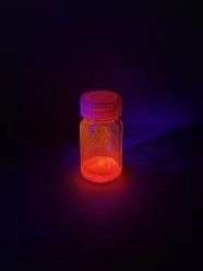 集光性蛍光染料 Lumicolor Red