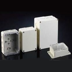 ABS樹脂／ポリカーボネート製防水防塵ボックス