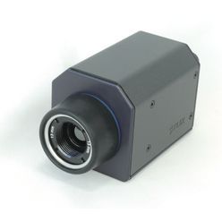 マシンビジョン向け小型赤外線カメラ FLIR A35／A65