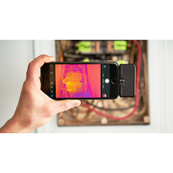 パーソナルサーモグラフィ FLIR ONE PRO