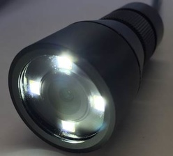 高輝度LED内蔵フルHDビデオカメラ