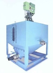 小型排水処理装置 コン・クリ−ン I／II型
