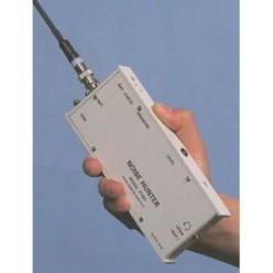 電磁雑音簡易測定器　Model P-1001