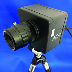 SWIR用固定焦点レンズOK002-Monを装着