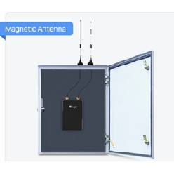 屋外向け 8ch LoRaWAN 産業用ゲートウェイ Milesight UG56